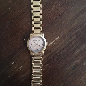 Micheal Kors Rose gold  Watch & bracelet